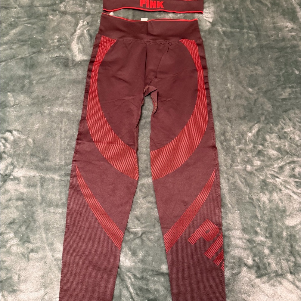 PINK Victoria's Secret Ladies Active 2 piece Legging/sports bra set New Large